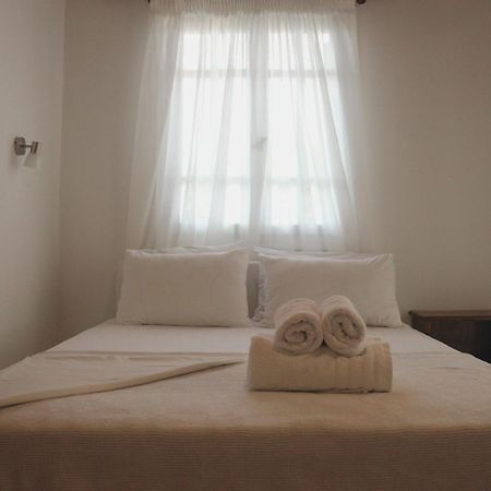 Kondilw Rooms Kalamitsi  Bagian luar foto