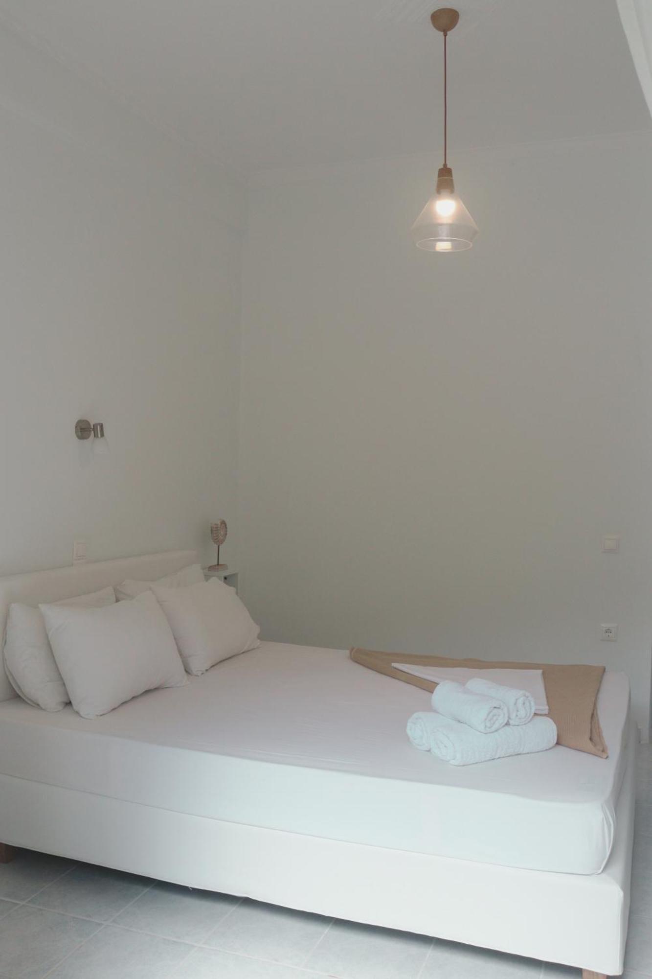 Kondilw Rooms Kalamitsi  Bagian luar foto